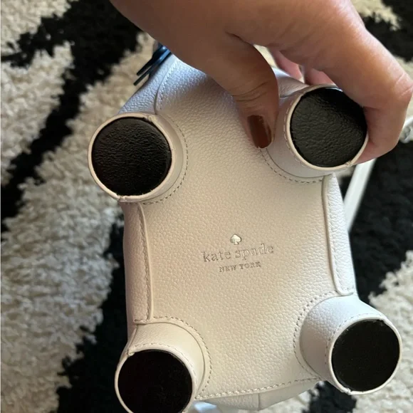 NWT Kate Spade Arctic Friends Polar Bear Crossbody - Picture 10 of 12